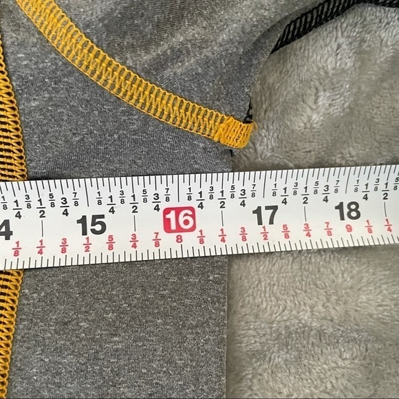 DeMarini Fitted Long Sleeve Mock Neck Active Shirt Black Print Size Medium - Picture 7 of 8